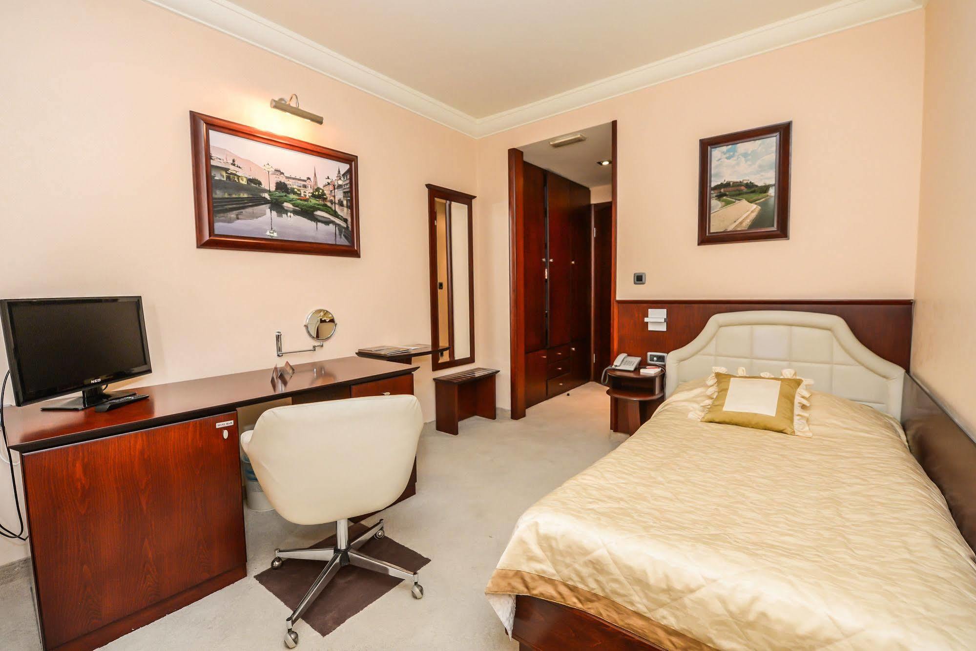 Park Hotel Novi Sad